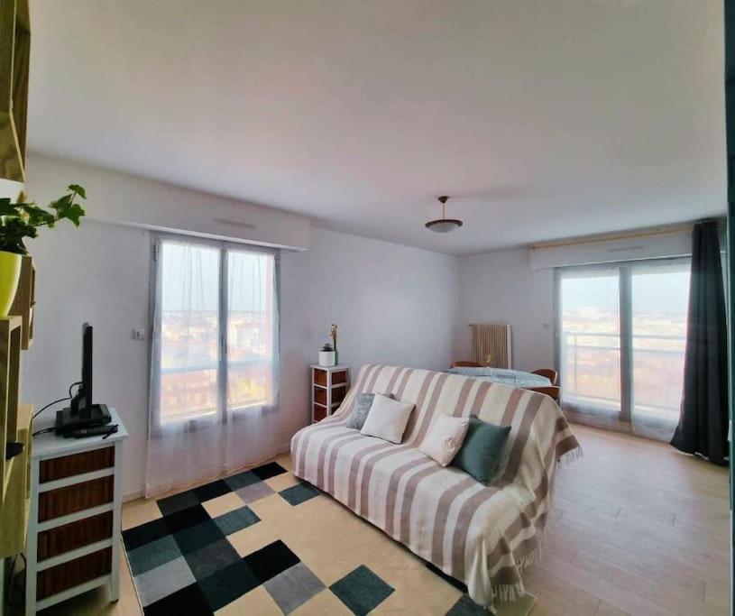 Apartment A 50m, T2 Dernier Etage
